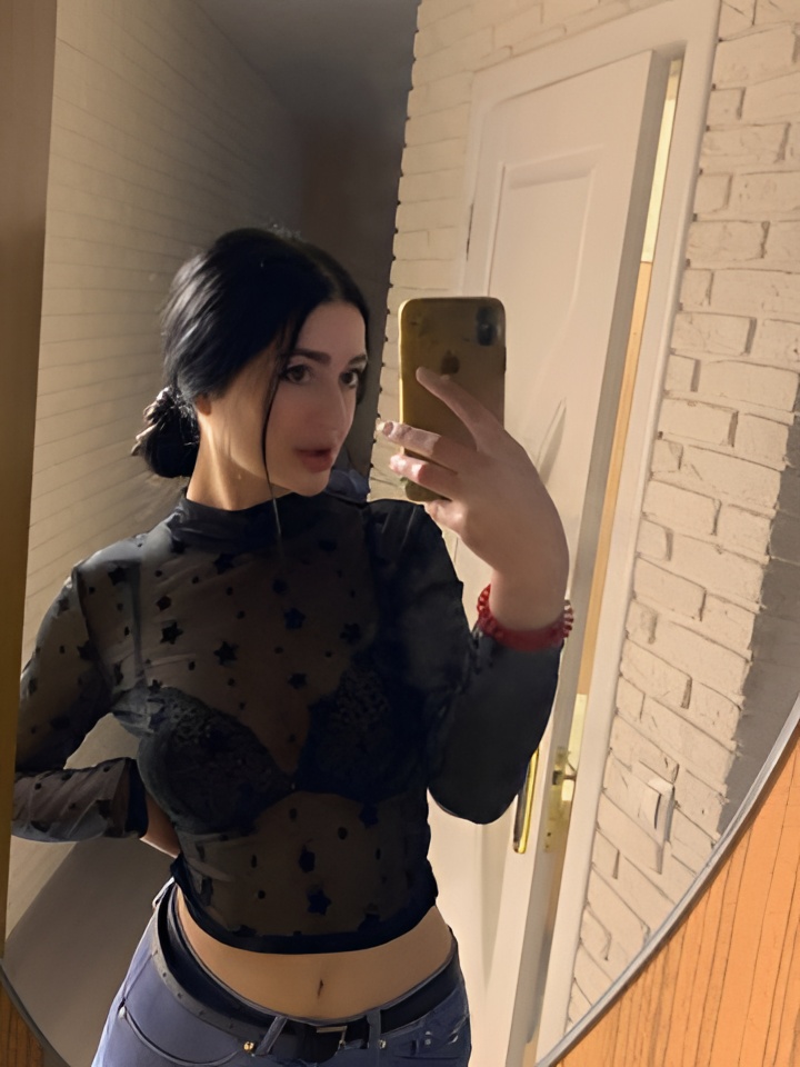 Алла привлекальеная девушка из Сенгилей цена от 2000 руб