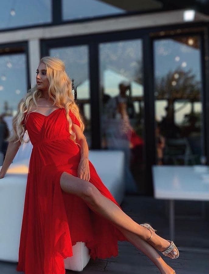 Индивидуалка 🎥 Роза, доступна для личного знакомства от 5000 руб