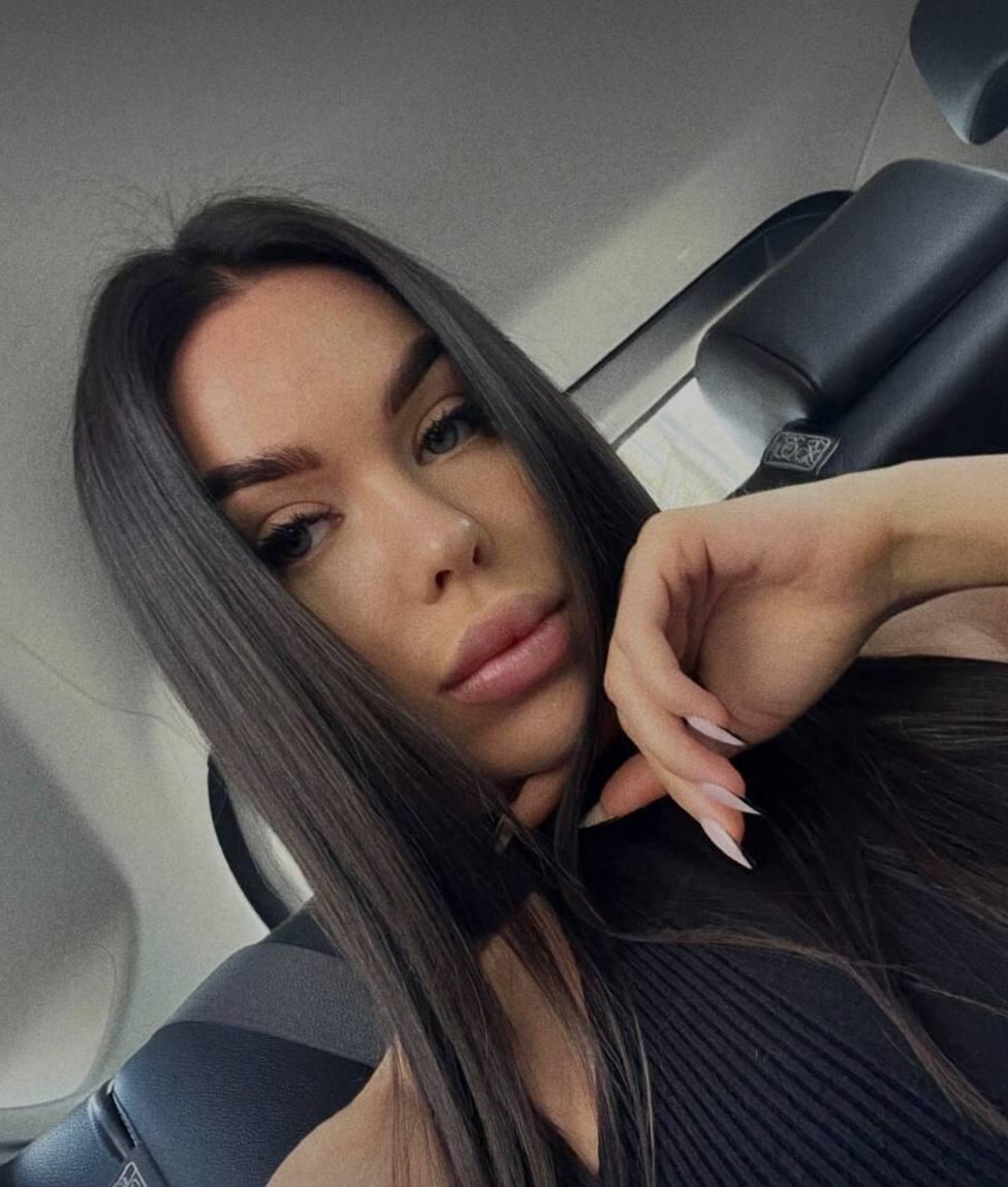 Наташа привлекальеная девушка из Сенгилей цена от 8000 руб